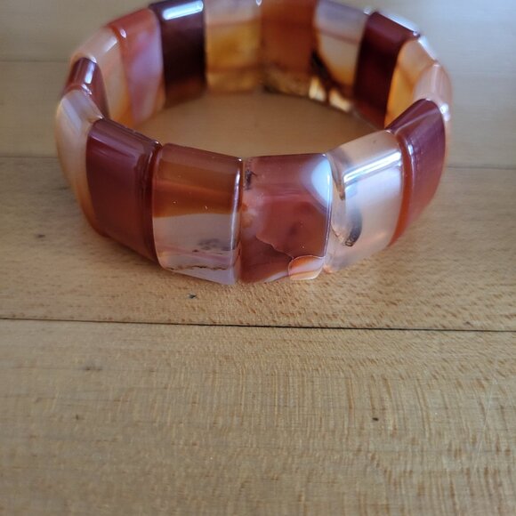 Uniquely-Shaped Carnelian Stretch Bracelet - Picture 3 of 6